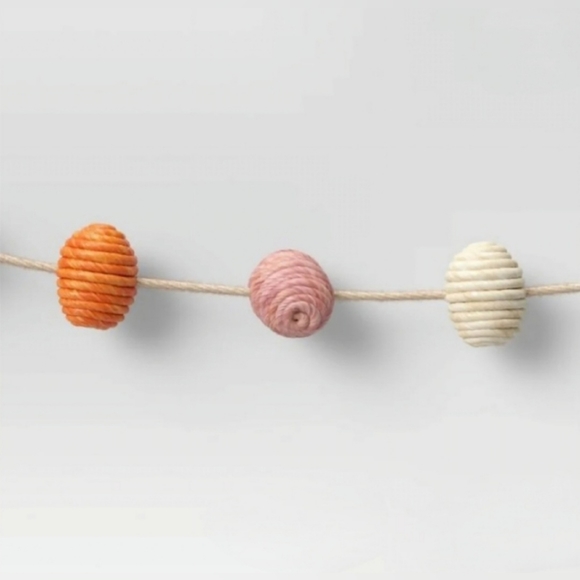 Threshold Easter Garland pink/blue/Orange - Picture 2 of 4